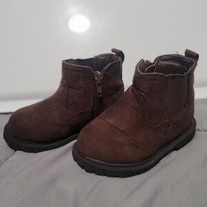 Carters Toddler boots size 6C